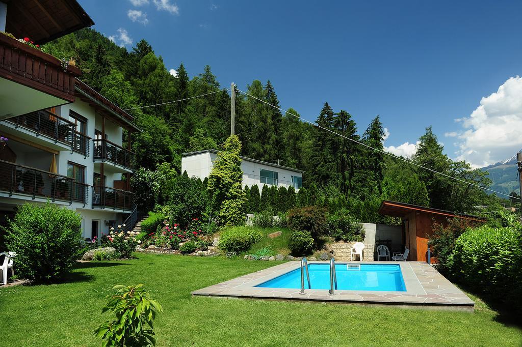 Haus Rosengarten Dorf Tirol Zimmer foto
